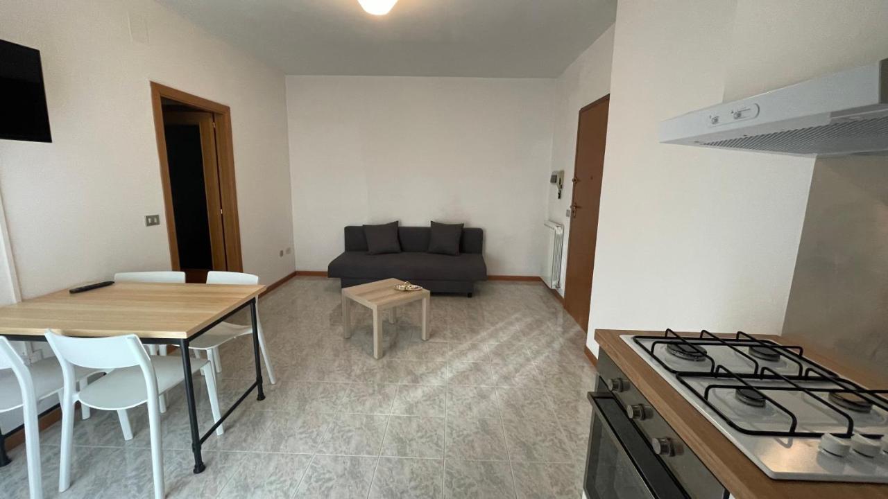 Appartamento Smart And Sea Gardens Tortoreto Esterno foto